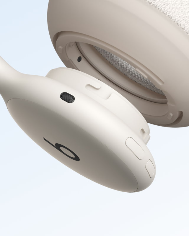 Close-up of Beats 360 with interchangeable cushions.
