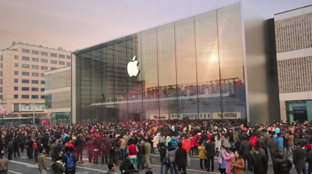 Crowds outside Apple's Westlake store in China.