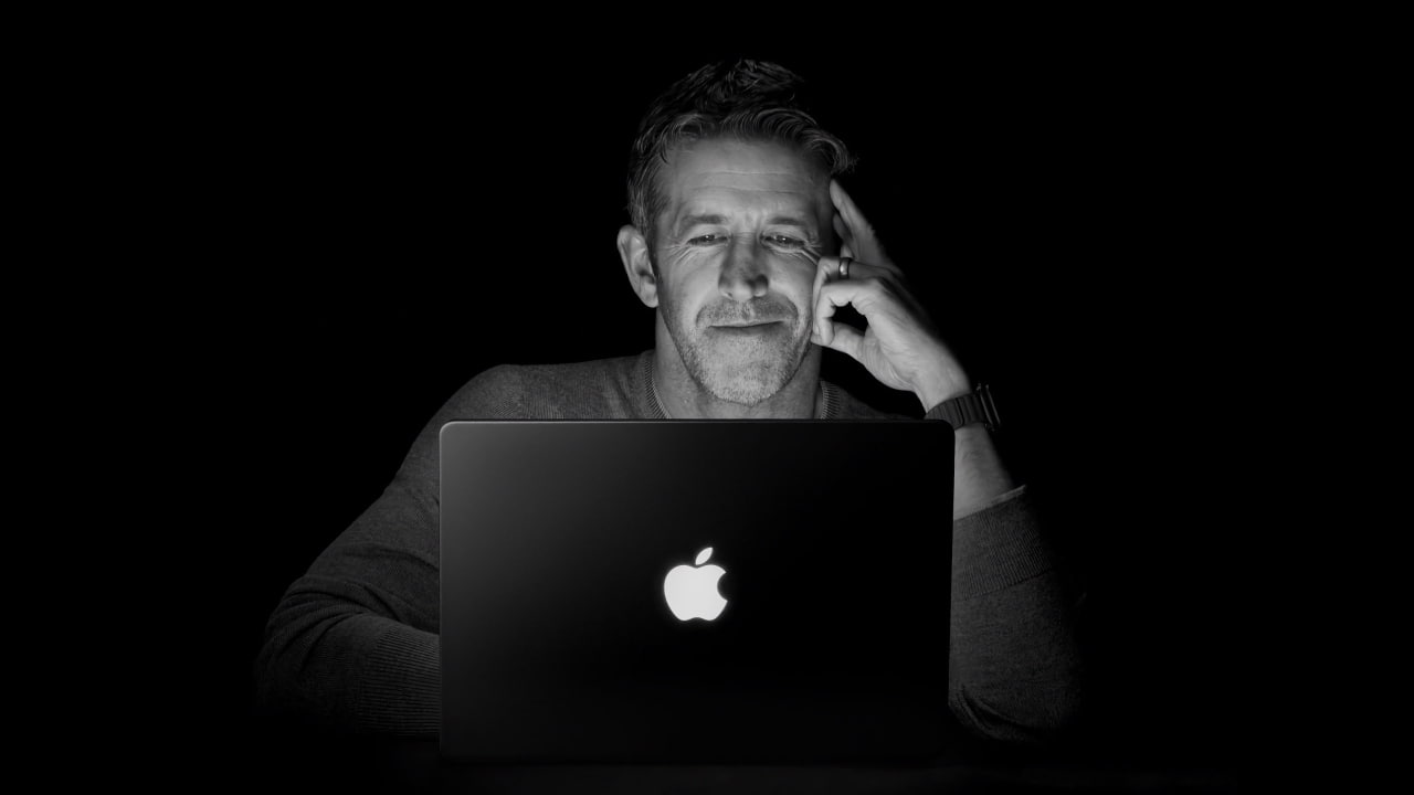 Apple Explains Why It Finally Added Touch to the MacBook Pro