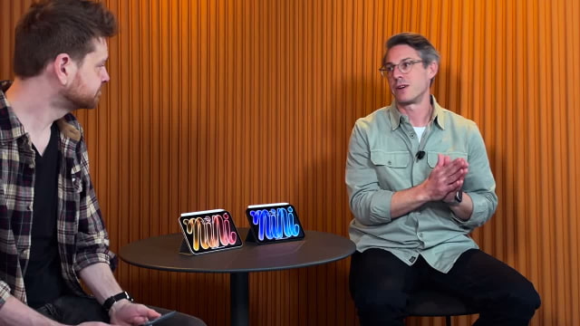 Christopher Lawley interviews Apple hardware engineering vice president Dave Pakula with two new iPad mini models on the table.