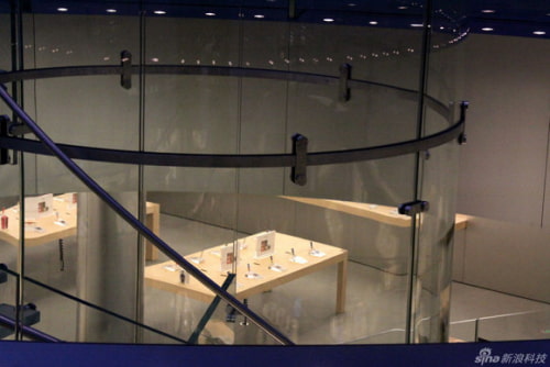 Curtains Drop on the Apple Shanghai Store [Photos]