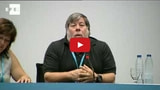Steve Wozniak Talks About iPhone Antenna Issues [Video]