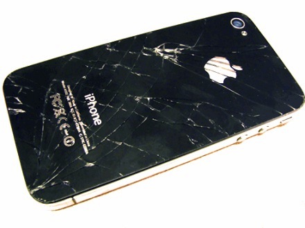 Apple Refuses to Repair iPhone That Shattered in the Cold