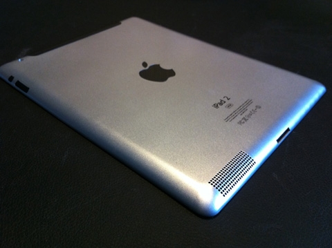 iPad 2 Might Switch From Aluminum to Carbon Fiber Body?