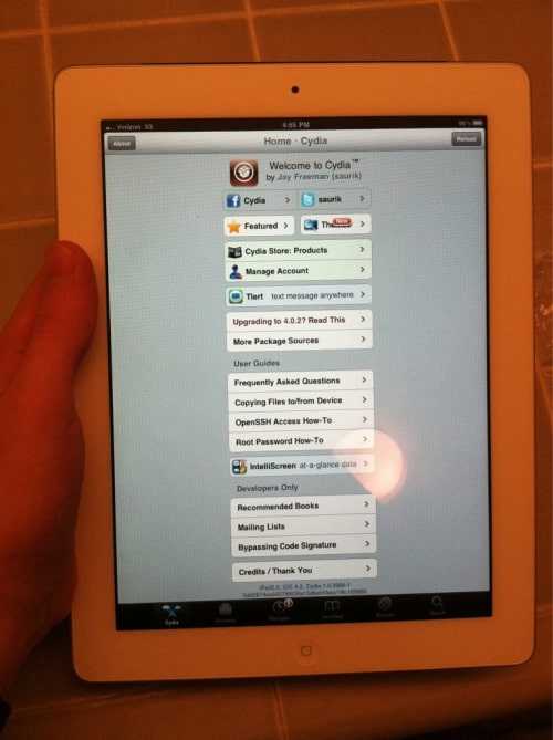 The iPad 2 Has Been Jailbroken! [Video]