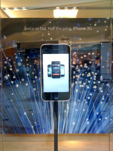 Photos of Large 3G iPhone Display