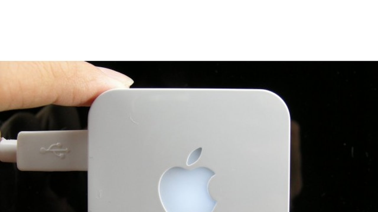 True apple. USB Hub Apple. Девайсы Аппле. Флешка Apple. Виды эпл.