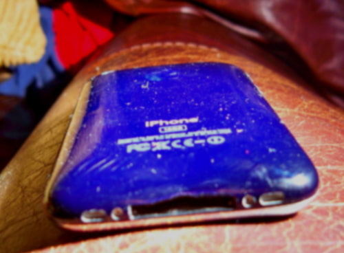 iPhone 3G Overheats and Burns Owner