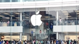 Opening of First Apple Store in Hong Kong Draws Huge Crowds [Video]