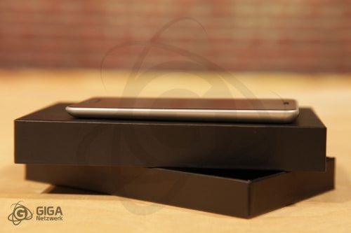 Physical Prototype Mockup of the &#039;iPhone 5&#039; [Photos, Video]