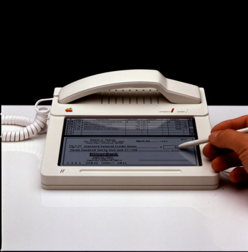 Apple&#039;s Original iPhone From 1983 [Image]