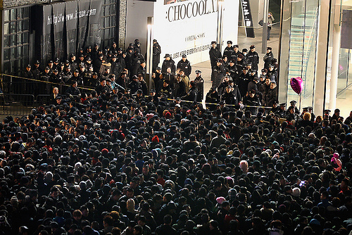 Apple Was &#039;Taken By Surprise&#039; at Near-Riot During iPhone 4S Launch in China