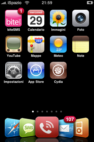 DockFlow Displays iPhone Dock In CoverFlow Style