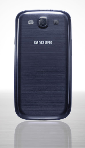 Samsung Officially Unveils the New Galaxy S III Smartphone