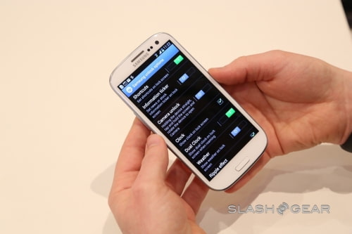 Check Out Samsung&#039;s Siri Clone: S Voice [Video]