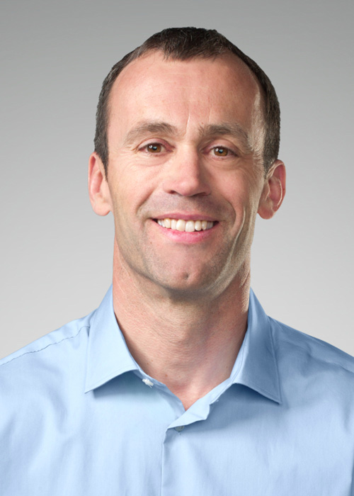 New Apple Senior VP of Retail Reaches Out to Employees