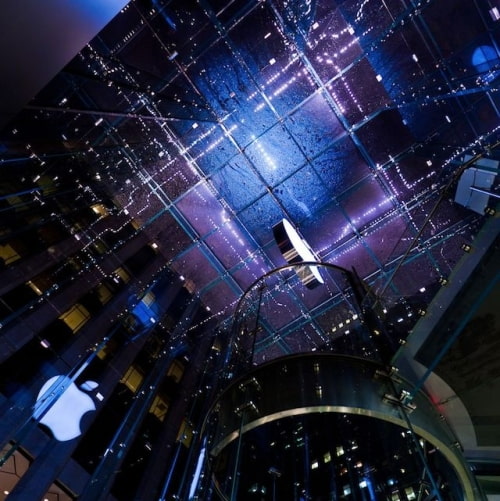 Stunning Photos of the Apple Store [Gallery]