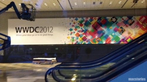 Apple Puts Up WWDC 2012 Banners at Moscone West [Photos]