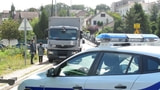 Gunmen Hijack Truck Full of Apple Products in France