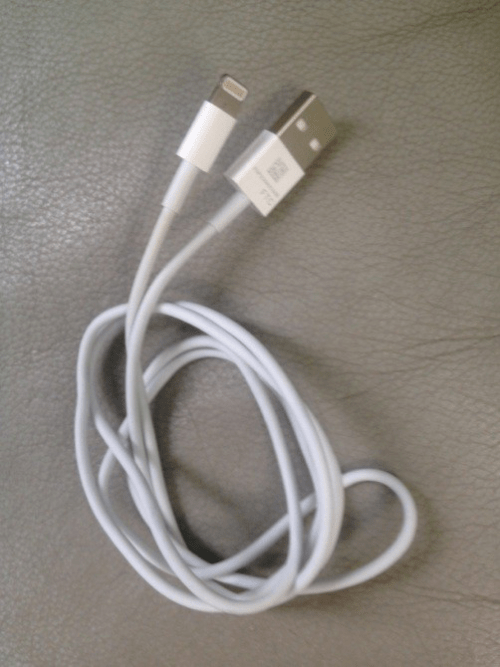 Alleged &#039;iPhone 5&#039; USB to Mini Dock Connector Cable Surfaces Online