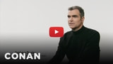 Conan: The Official Apple Guide to Waiting for the iPhone 5 [Video]