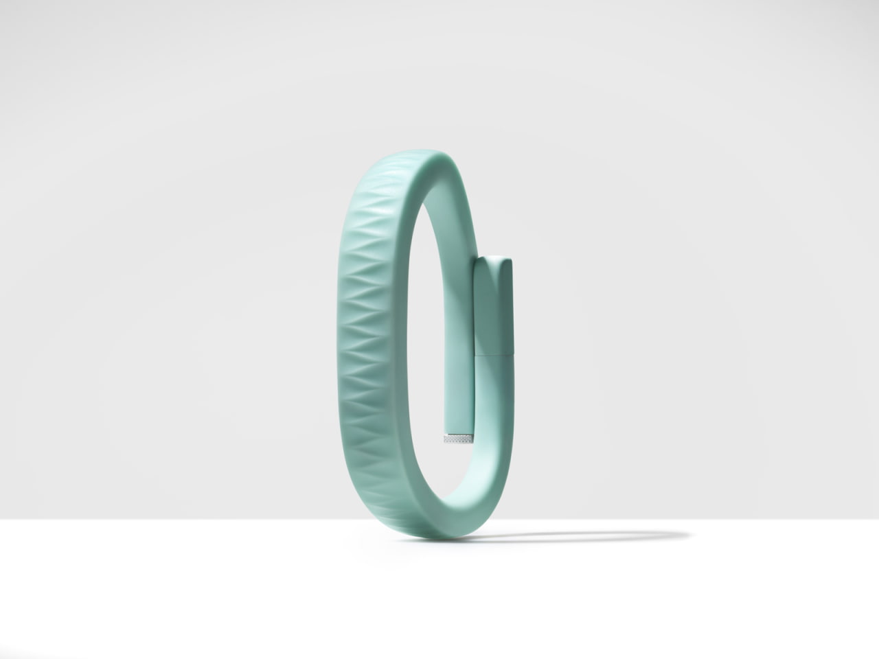 Jawbone Releases New UP Wristband and App System iClarified