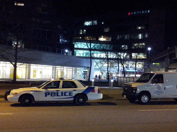 Thieves Use Bear Spray to Rob Vancouver Apple Store