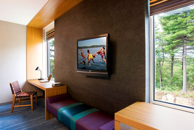 Starwood Hotels Opens &#039;Aloft Cupertino&#039; Featuring an Apple TV in Each Room