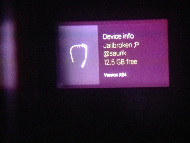 Saurik Jailbreaks Google Glass [Photo]