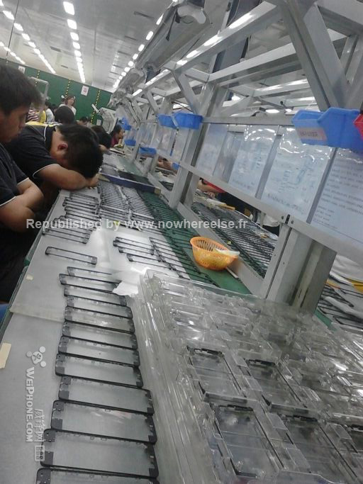 Leaked Photos Show iPhone 5S Frame on the Assembly Line?