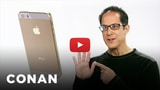Conan: Presenting the Gold iPhone 5s [Video]