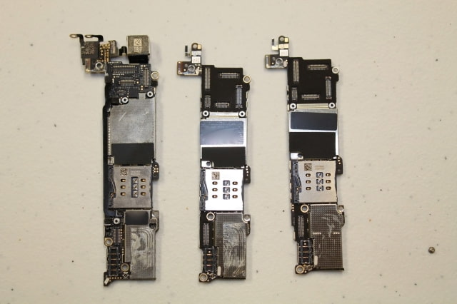 First iPhone 5s and iPhone 5c Teardowns [Photos]