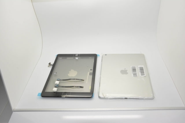 Leaked Photos of the Space Gray and Silver iPad 5