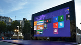Microsoft Erects Giant Surface Tablet in Trafalgar Square, London [Photos]