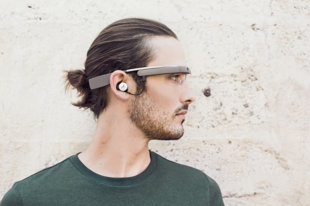 Google Unveils New Google Glass Design With Mono Earbud [Photos]