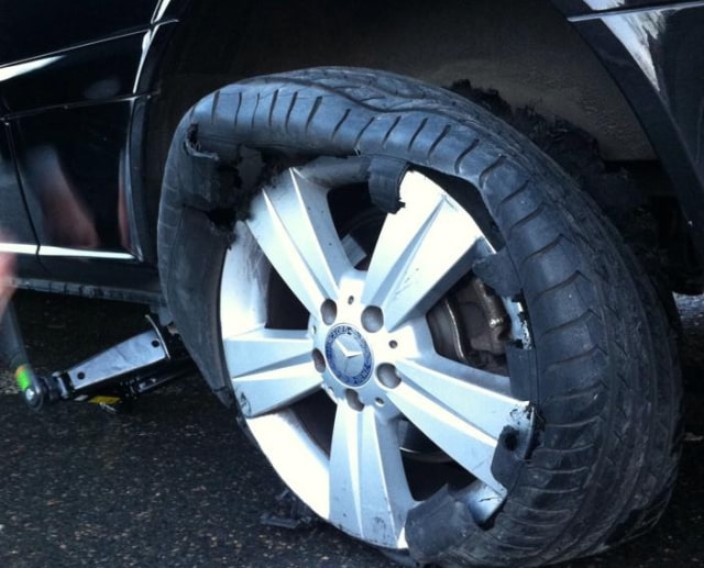 Taxi Cab Drivers Attack Uber Cars in Paris