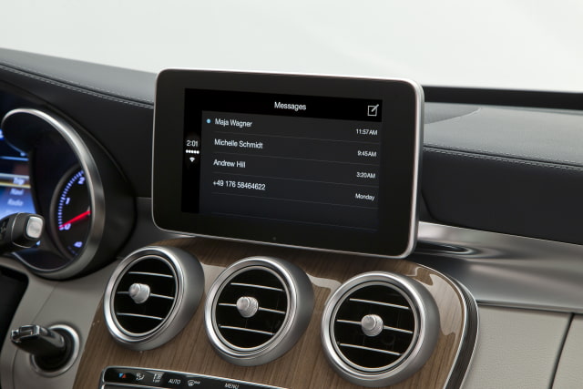 Mercedes-Benz Premieres Apple CarPlay in the New C-Class [Photo Gallery]