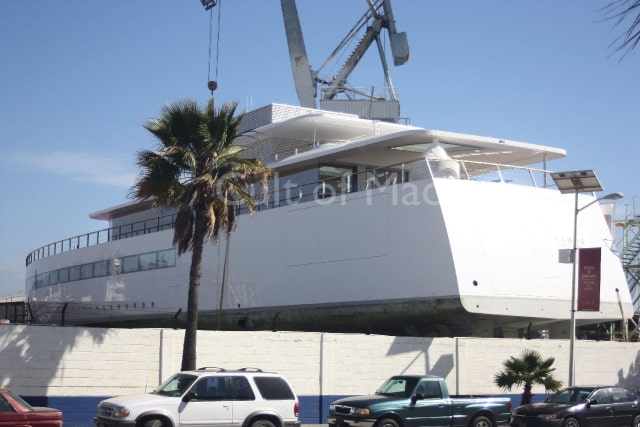 Steve Jobs&#039; Yacht Spotted in Ensenada, Mexico [Photos]