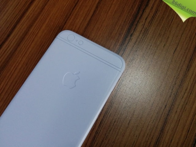 Video Shows Real Machine Model of the iPhone 6? [Watch]