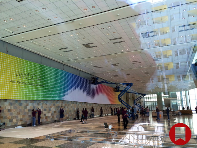 Apple Begins Putting Up WWDC 2014 Banners Ahead of Monday&#039;s Keynote