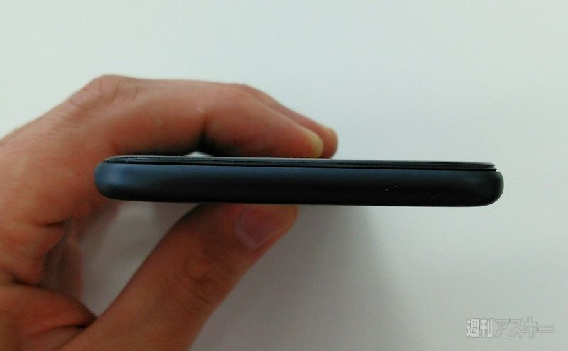 Space Gray iPhone 6 Compared to iPhone 5s, HTC One M8 [Photos]
