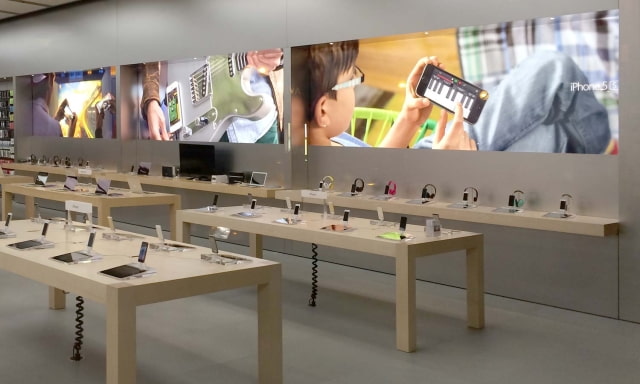 Apple Stores Are Getting New &#039;Richer and Darker&#039; Wall Graphics