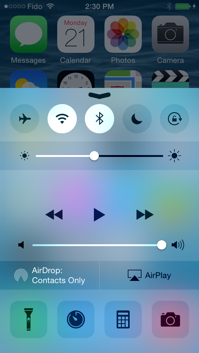 What&#039;s New in iOS 8 Beta 4: Control Center Redesign, Tips App, More