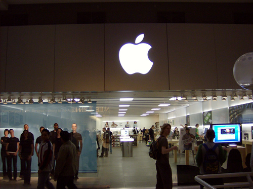 iPhone 3G S Will Be Available At Canadian Apple Stores