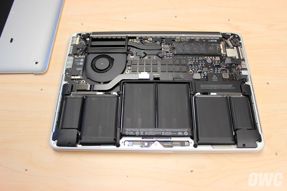 New Mid-2014 MacBook Pro Unboxing Photos, SSD Benchmark Results