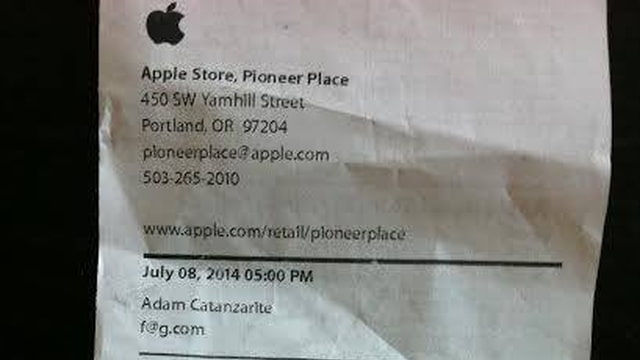 Customer Claims Apple Store Employee Gave Him A Receipt With A 