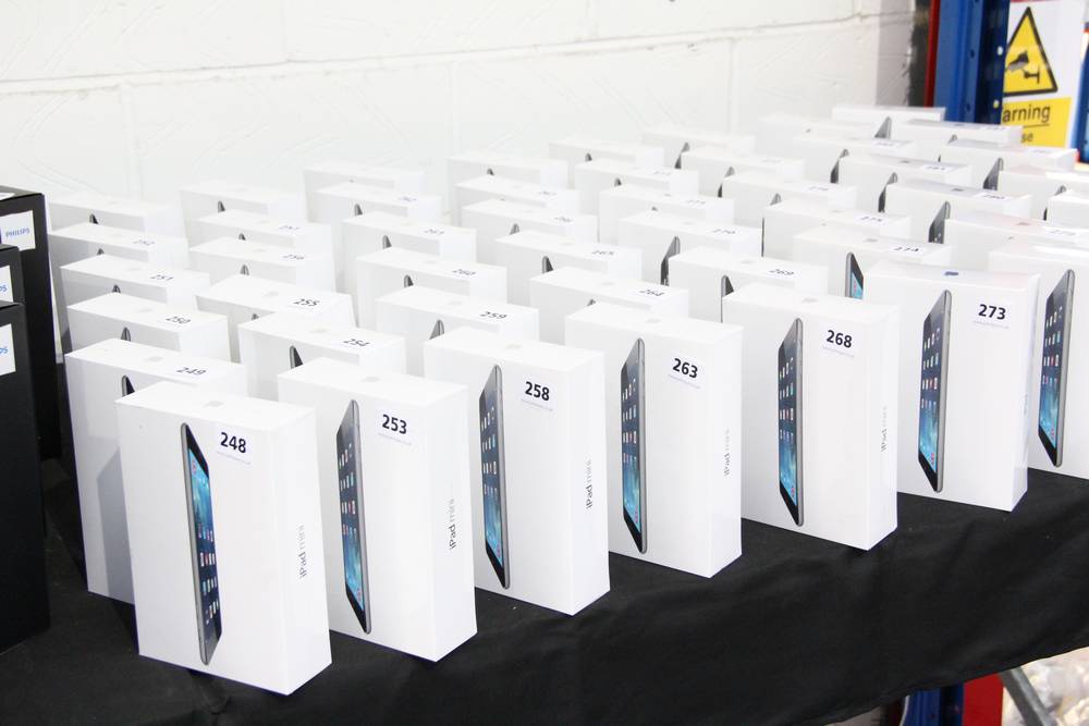 Phones4U&#039;s Entire Inventory of iPhones and iPads is Being Liquidated