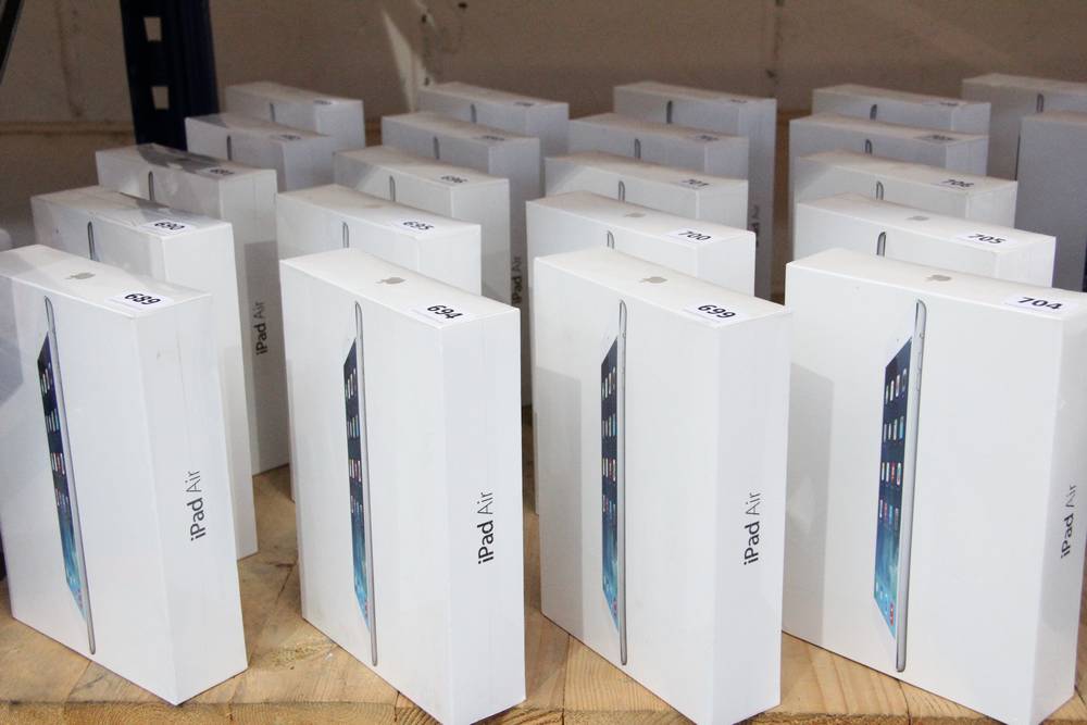 Phones4U&#039;s Entire Inventory of iPhones and iPads is Being Liquidated