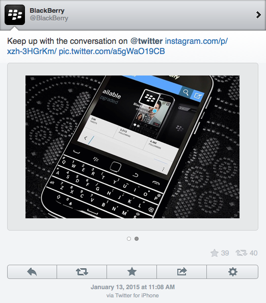 BlackBerry Caught Tweeting From an iPhone [Image]