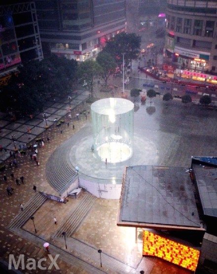 New Apple Store in Chongqing, China Features Beautiful Glass Cylinder Design [Photos]